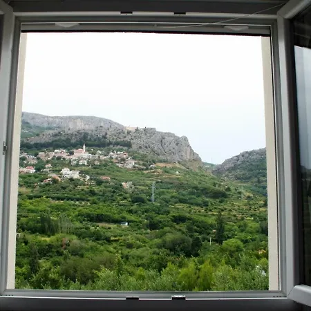 Anabella Peaceful With Pool Klis
